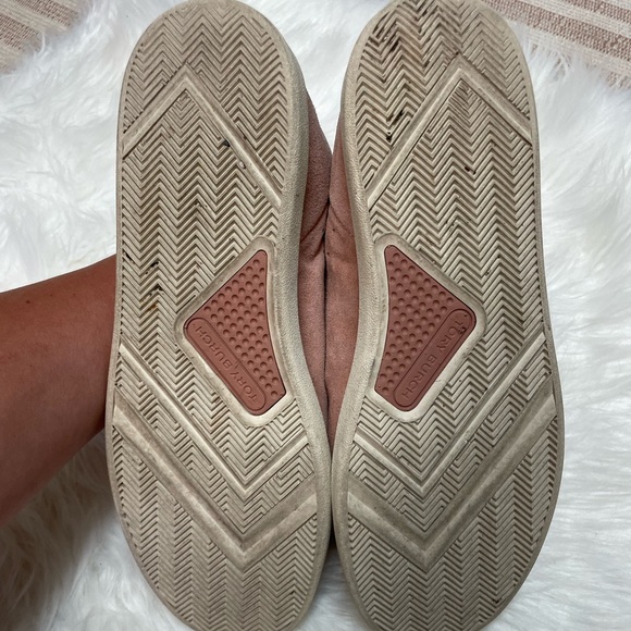 | Tory Burch | Howell Court Suede Sneaker - Malva / New Ivory. Size 10. - Picture 3 of 6